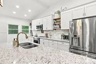 527 S 2nd St, Albemarle, NC 28001 - Photo 6
