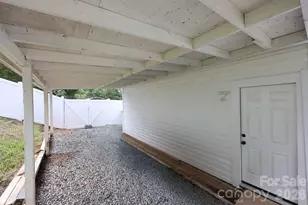 527 S 2nd St, Albemarle, NC 28001 - Photo 26