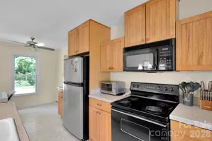 9800 Ordway Ct, Charlotte, NC 28270 - Photo 14
