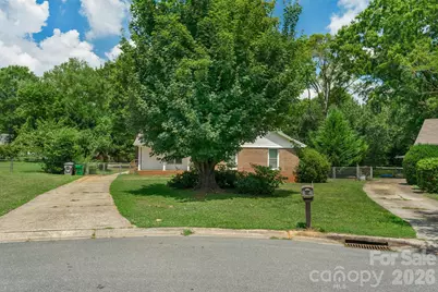 9800 Ordway Court, Charlotte, NC 28270 - Photo 4