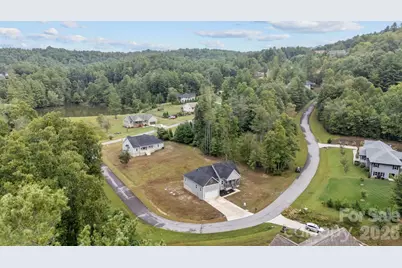 79 Crystal Mountain Drive, Hendersonville, NC 28739 - Photo 22