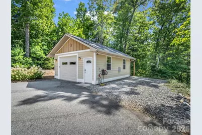 930 Big Raven Lane, Saluda, NC 28773 - Photo 6