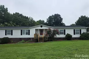 1075 Double Impact Dr, Rockwell, NC 28138 - Photo 2