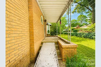 128 E Hilltop Drive, Gastonia, NC 28054 - Photo 4