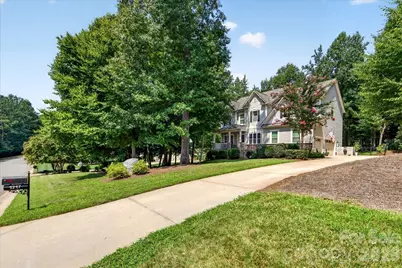 1217 Crofton Drive, Waxhaw, NC 28173 - Photo 2