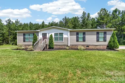 609 Edwards Road, Fort Lawn, SC 29714 - Photo 4