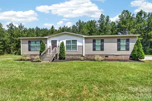 609 Edwards Rd, Fort Lawn, SC 29714 - Photo 4