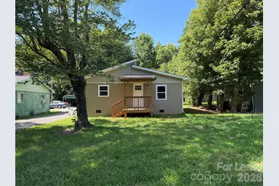 2621 E Greenbriar Road, Statesville, NC 28625 - Photo 1