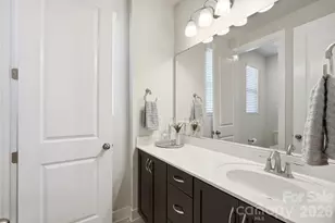 2745 Ensemble Ct, Charlotte, NC 28262 - Photo 18