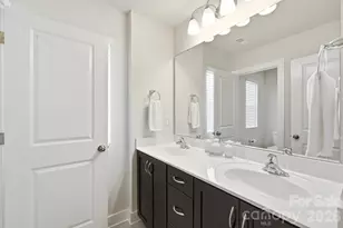 2745 Ensemble Ct, Charlotte, NC 28262 - Photo 30
