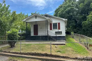 705 N Logan St, Gastonia, NC 28052 - Photo 1