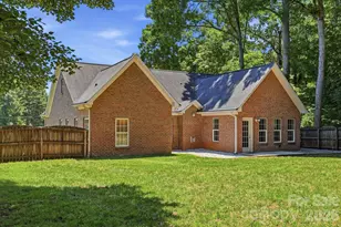 139 Spicewood Cir, Troutman, NC 28166 - Photo 24