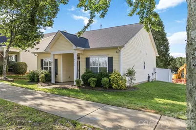 8710 Arrowhead Place Lane, Cornelius, NC 28031 - Photo 2