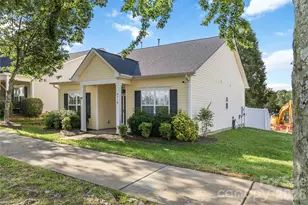 8710 Arrowhead Pl Ln, Cornelius, NC 28031 - Photo 2