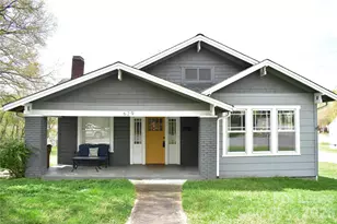 629 N Cedar St, Lincolnton, NC 28092 - Photo 1