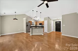 8732 Brookstead Meadow Ct, Charlotte, NC 28215 - Photo 12