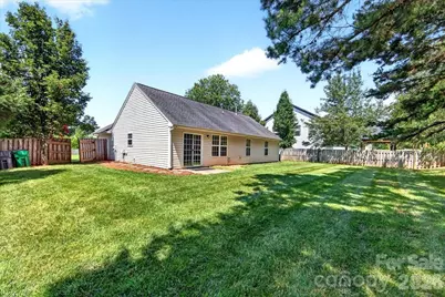 8732 Brookstead Meadow Court, Charlotte, NC 28215 - Photo 42