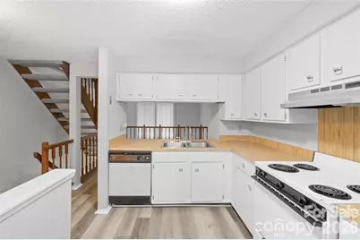 7301 Pebblestone Drive #Apt D, Charlotte, NC 28212 - Photo 6