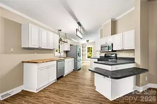 3555 Lake Bluff Dr, Sherrills Ford, NC 28673 - Photo 8