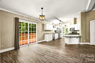 3555 Lake Bluff Dr, Sherrills Ford, NC 28673 - Photo 6