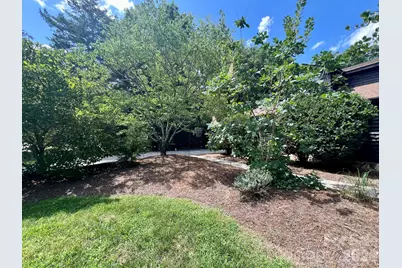 200 Foxlair Court, Matthews, NC 28105 - Photo 10