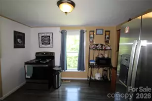 438 Folk St NW, Lenoir, NC 28645 - Photo 16