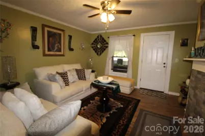 438 Folk Street NW, Lenoir, NC 28645 - Photo 8