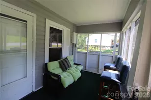 438 Folk St NW, Lenoir, NC 28645 - Photo 4