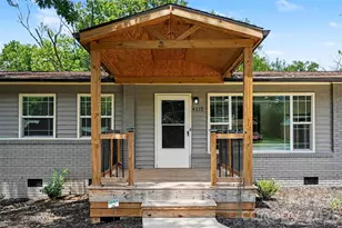 4219 Tipperary Pl, Charlotte, NC 28215 - Photo 4