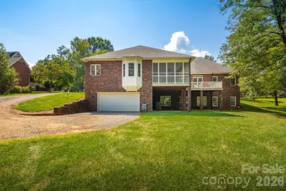 3808 Falling Creek Road NE, Hickory, NC 28601 - Photo 6