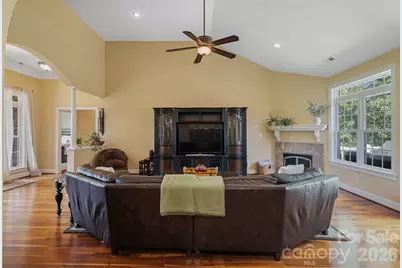 3808 Falling Creek Road NE, Hickory, NC 28601 - Photo 14