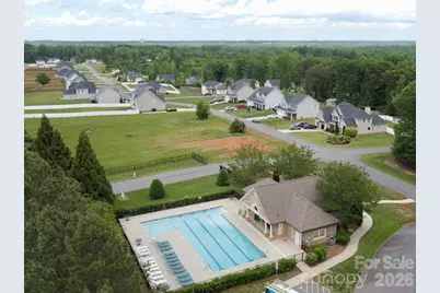 175 Northlake Drive, Statesville, NC 28677 - Photo 4