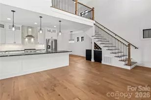 18 S Martha Kate Dr, Hendersonville, NC 28792 - Photo 8