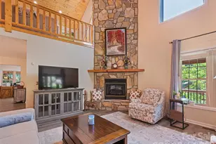 612 Brannon Forest Dr, Waynesville, NC 28785 - Photo 18