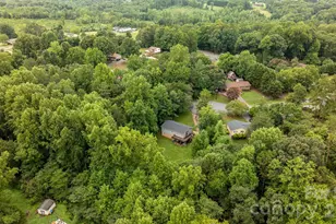 1172 Sunset Ct, Conover, NC 28613 - Photo 32