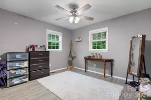 1172 Sunset Ct, Conover, NC 28613 - Photo 14