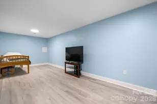 1172 Sunset Ct, Conover, NC 28613 - Photo 16