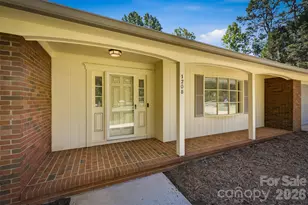 1208 35th St Pl NE, Conover, NC 28613 - Photo 10