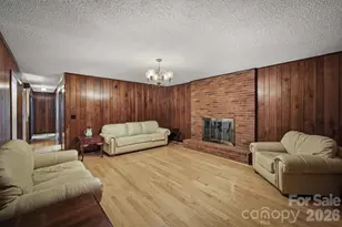 1208 35th St Pl NE, Conover, NC 28613 - Photo 14