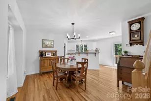 200 Newman Dr, Hendersonville, NC 28792 - Photo 8