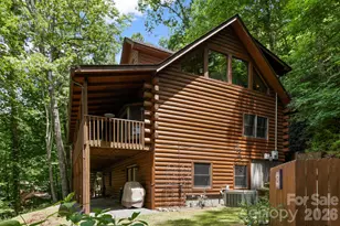 394 Hickory Dr, Waynesville, NC 28786 - Photo 8