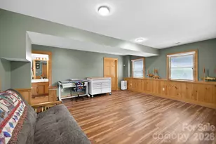 394 Hickory Dr, Waynesville, NC 28786 - Photo 32