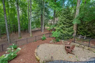 104 Little Cherokee Ridge, Hendersonville, NC 28739 - Photo 18