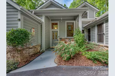 104 Little Cherokee Ridge, Hendersonville, NC 28739 - Photo 2