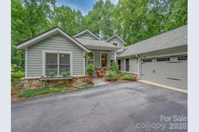 104 Little Cherokee Ridge, Hendersonville, NC 28739 - Photo 1