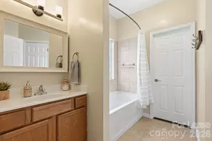 1706 Dallas Ave, Charlotte, NC 28205 - Photo 18