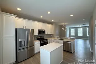9218 Oban Passage Dr, Charlotte, NC 28273 - Photo 4