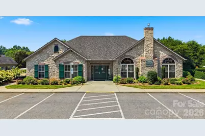 808 Wynnshire Drive #B, Hickory, NC 28601 - Photo 32