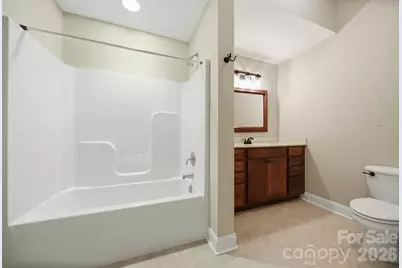 808 Wynnshire Drive #B, Hickory, NC 28601 - Photo 22