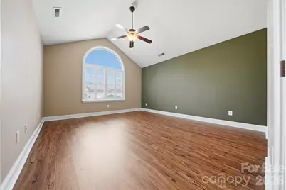 808 Wynnshire Drive #B, Hickory, NC 28601 - Photo 18